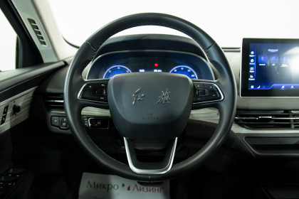 Продажа Hongqi E-QM5 I 56 kWh 0.0 AT (136 л.с.) 2025 Черный в Автодом