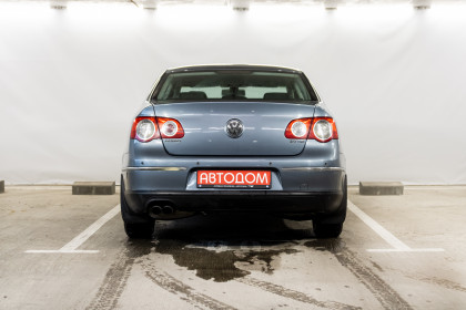 Продажа Volkswagen Passat B6 2.0 AT (163 л.с.) 2007 Серый в Автодом