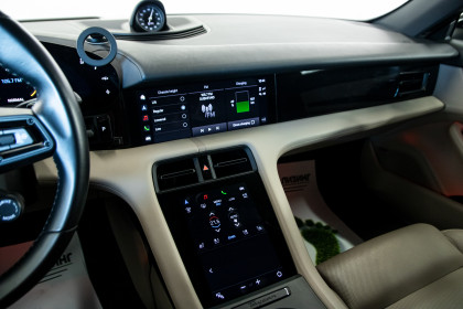 Продажа Porsche Taycan I 4S 0.0 AT (571 л.с.) 2021 Черный в Автодом