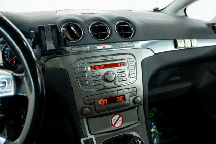 Продажа Ford S-MAX I 2.0 MT (145 л.с.) 2007 Черный в Автодом
