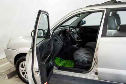 Продажа Hyundai Tucson I 2.0 MT (141 л.с.) 2007 Серый в Автодом