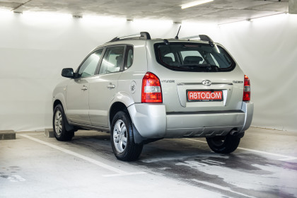 Продажа Hyundai Tucson I 2.0 MT (141 л.с.) 2007 Серый в Автодом