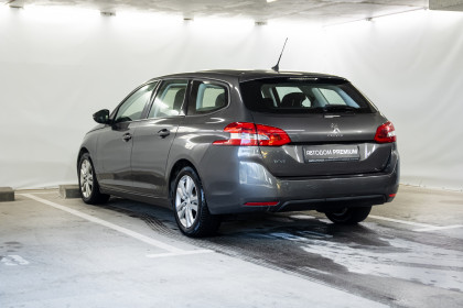 Продажа Peugeot 308 II Рестайлинг 1.5 AT (131 л.с.) 2019 Серый в Автодом