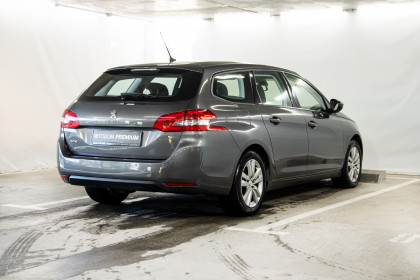 Продажа Peugeot 308 II Рестайлинг 1.5 AT (131 л.с.) 2019 Серый в Автодом