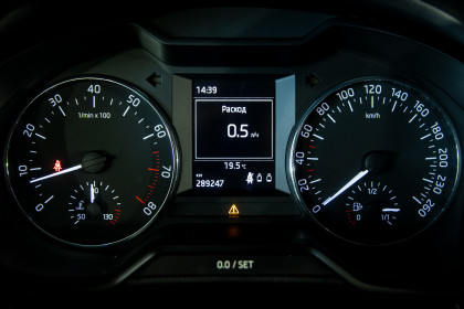Продажа Skoda Octavia III (A7) 1.2 MT (105 л.с.) 2013 Коричневый в Автодом