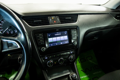 Продажа Skoda Octavia III (A7) 1.2 MT (105 л.с.) 2013 Коричневый в Автодом