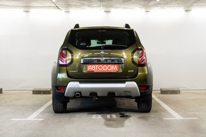 Продажа Renault Duster I Рестайлинг 2.0 MT (143 л.с.) 2016 Зеленый в Автодом
