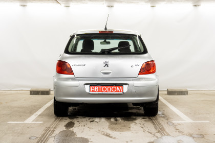 Продажа Peugeot 307 I Рестайлинг 1.6 AT (109 л.с.) 2007 Серебристый в Автодом
