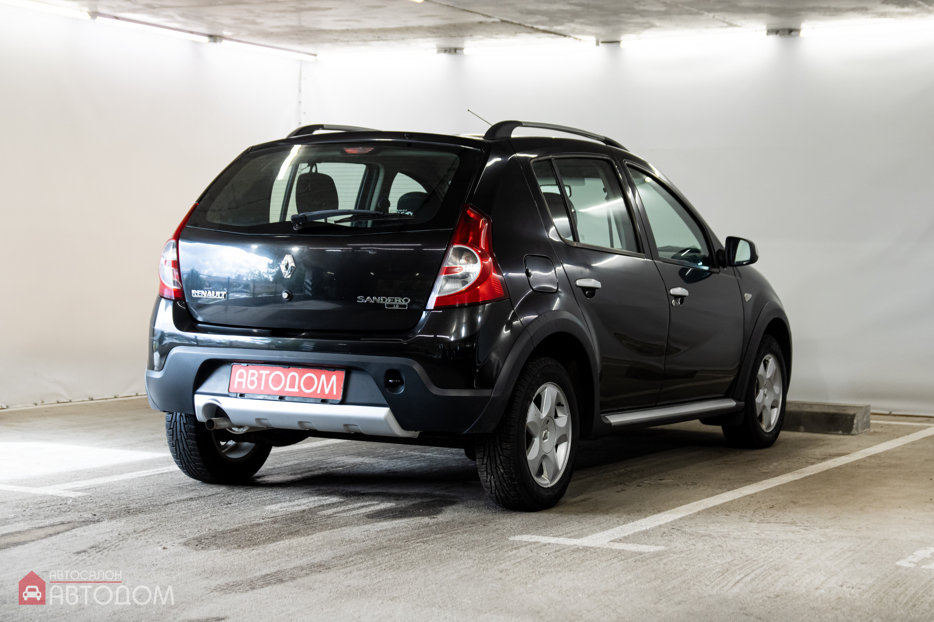  Sandero
