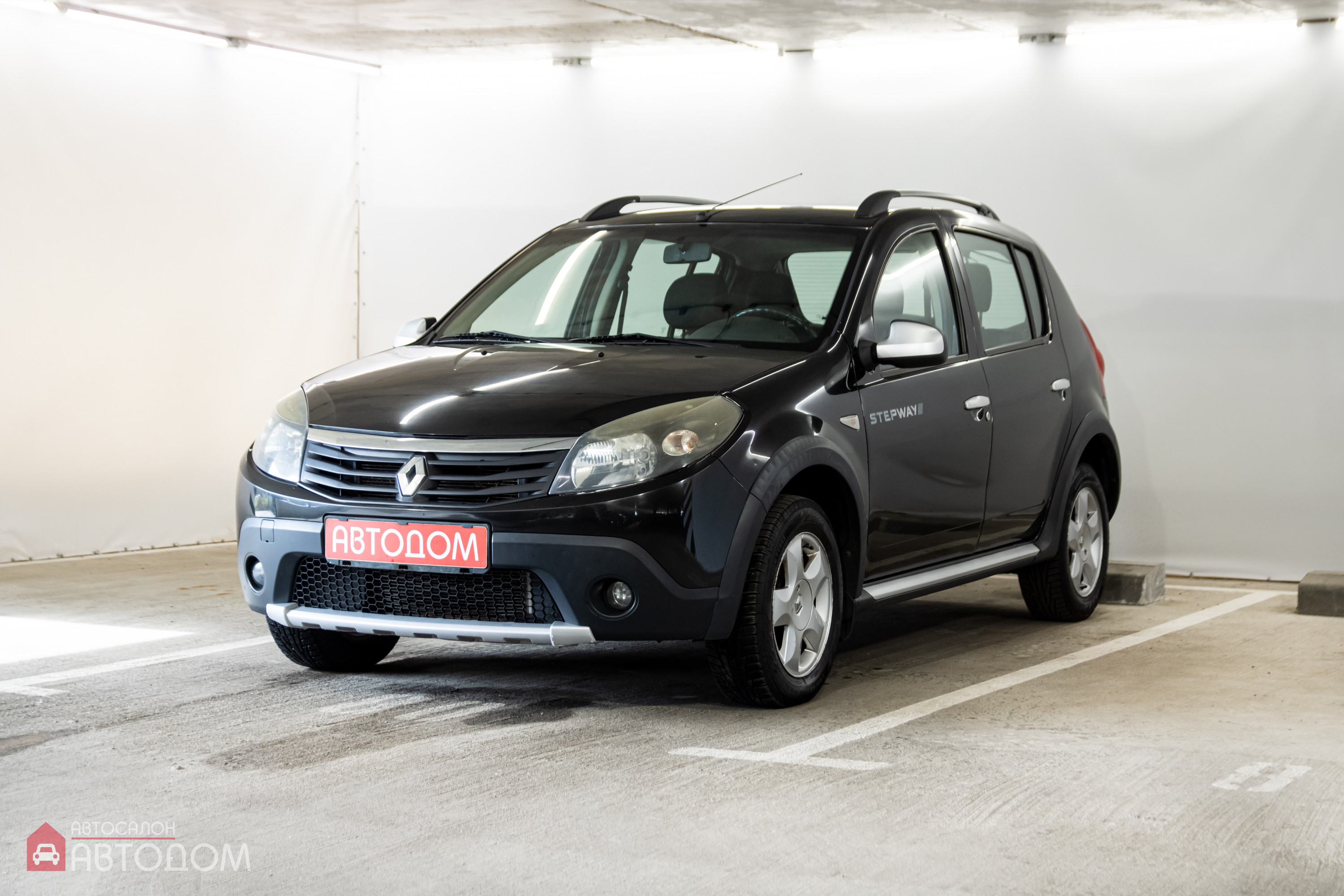  Sandero