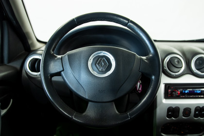 Продажа Renault Sandero I 1.6 MT (84 л.с.) 2012 Черный в Автодом