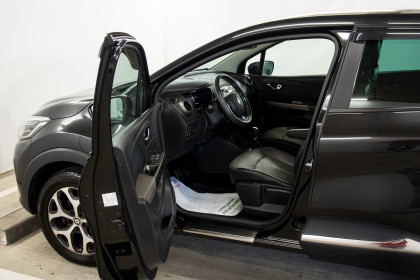 Продажа Renault Kaptur I 2.0 AT (143 л.с.) 2019 Черный в Автодом