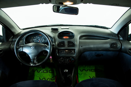 Продажа Peugeot 206 I 1.4 MT (68 л.с.) 2002 Серый в Автодом