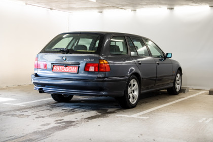 Продажа BMW 5 серии IV (E39) 523i 2.5 MT (170 л.с.) 1997 Серый в Автодом