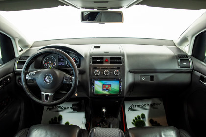Продажа Volkswagen Touran I Рестайлинг 2 EcoFuel 1.4 AMT (150 л.с.) 2014 Белый в Автодом