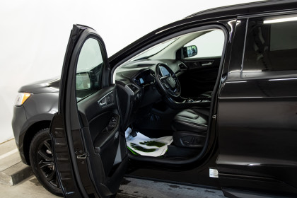 Продажа Ford Edge II Рестайлинг 2.0 AT (250 л.с.) 2022 Черный в Автодом