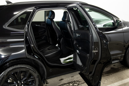 Продажа Ford Edge II Рестайлинг 2.0 AT (250 л.с.) 2022 Черный в Автодом