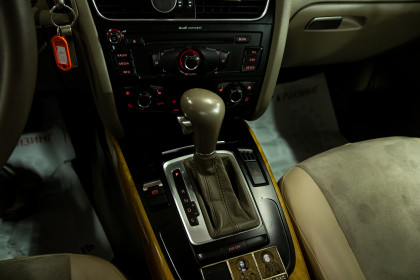 Продажа Audi A4 IV (B8) 1.8 CVT (120 л.с.) 2010 Серый в Автодом