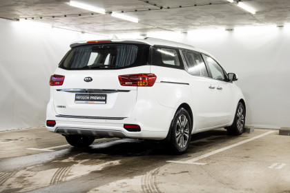 Продажа Kia Carnival III 2.2 AT (202 л.с.) 2019 Белый в Автодом