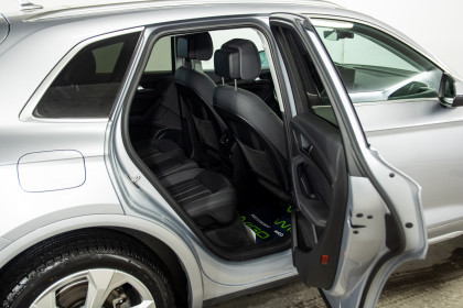 Продажа Audi Q5 II (FY) Рестайлинг 45 TFSI 2.0 AMT (265 л.с.) 2021 Серый в Автодом