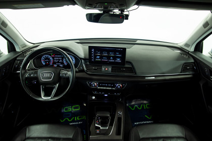 Продажа Audi Q5 II (FY) Рестайлинг 45 TFSI 2.0 AMT (265 л.с.) 2021 Серый в Автодом