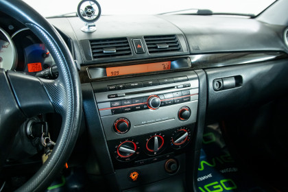 Продажа Mazda 3 I (BK) Рестайлинг 2.0 MT (150 л.с.) 2007 Серебристый в Автодом