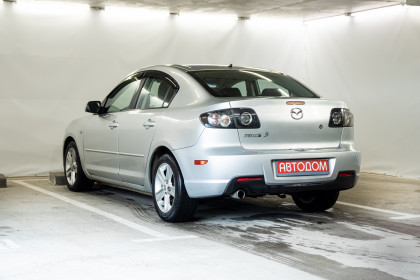 Продажа Mazda 3 I (BK) Рестайлинг 2.0 MT (150 л.с.) 2007 Серебристый в Автодом