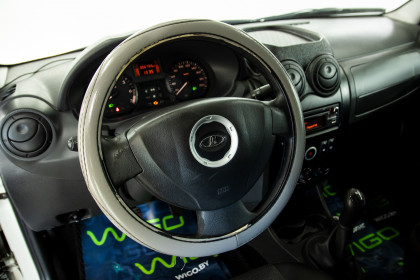Продажа Lada (ВАЗ) Largus I 1.6 MT (102 л.с.) 2016 Белый в Автодом