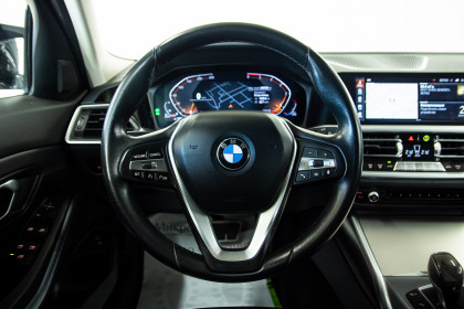 Продажа BMW 3 серии VII (G2x) 320d 2.0 AT (190 л.с.) 2020 Черный в Автодом