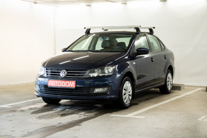 Продажа Volkswagen Polo V Рестайлинг 1.6 MT (105 л.с.) 2015 Синий в Автодом