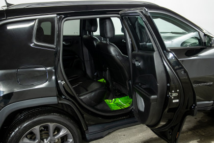 Продажа Jeep Compass II 2.4 AT (180 л.с.) 2019 Черный в Автодом