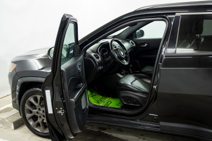 Продажа Jeep Compass II 2.4 AT (180 л.с.) 2019 Черный в Автодом