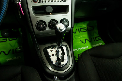 Продажа Peugeot 308 I 1.6 AT (120 л.с.) 2010 Белый в Автодом