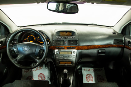 Продажа Toyota Avensis II 2.0 MT (147 л.с.) 2005 Черный в Автодом