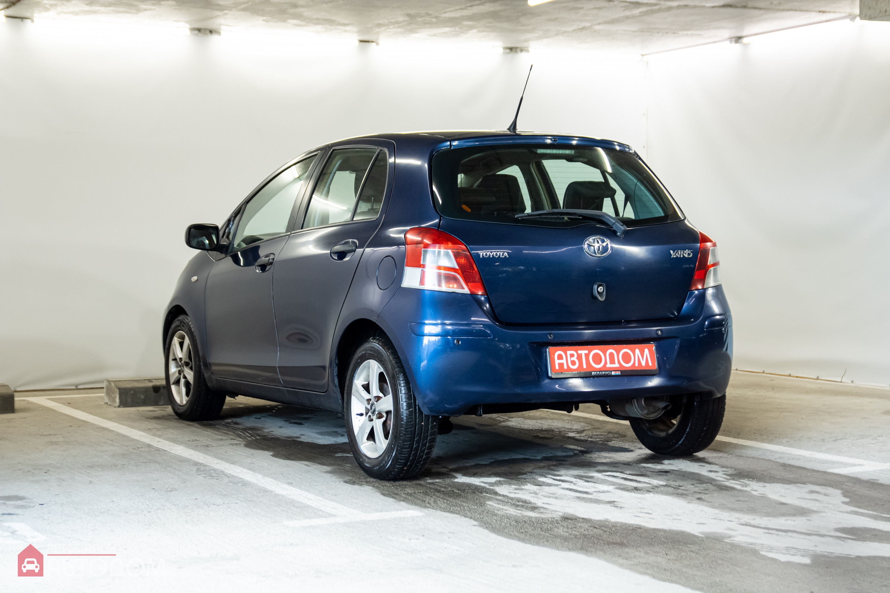 Yaris