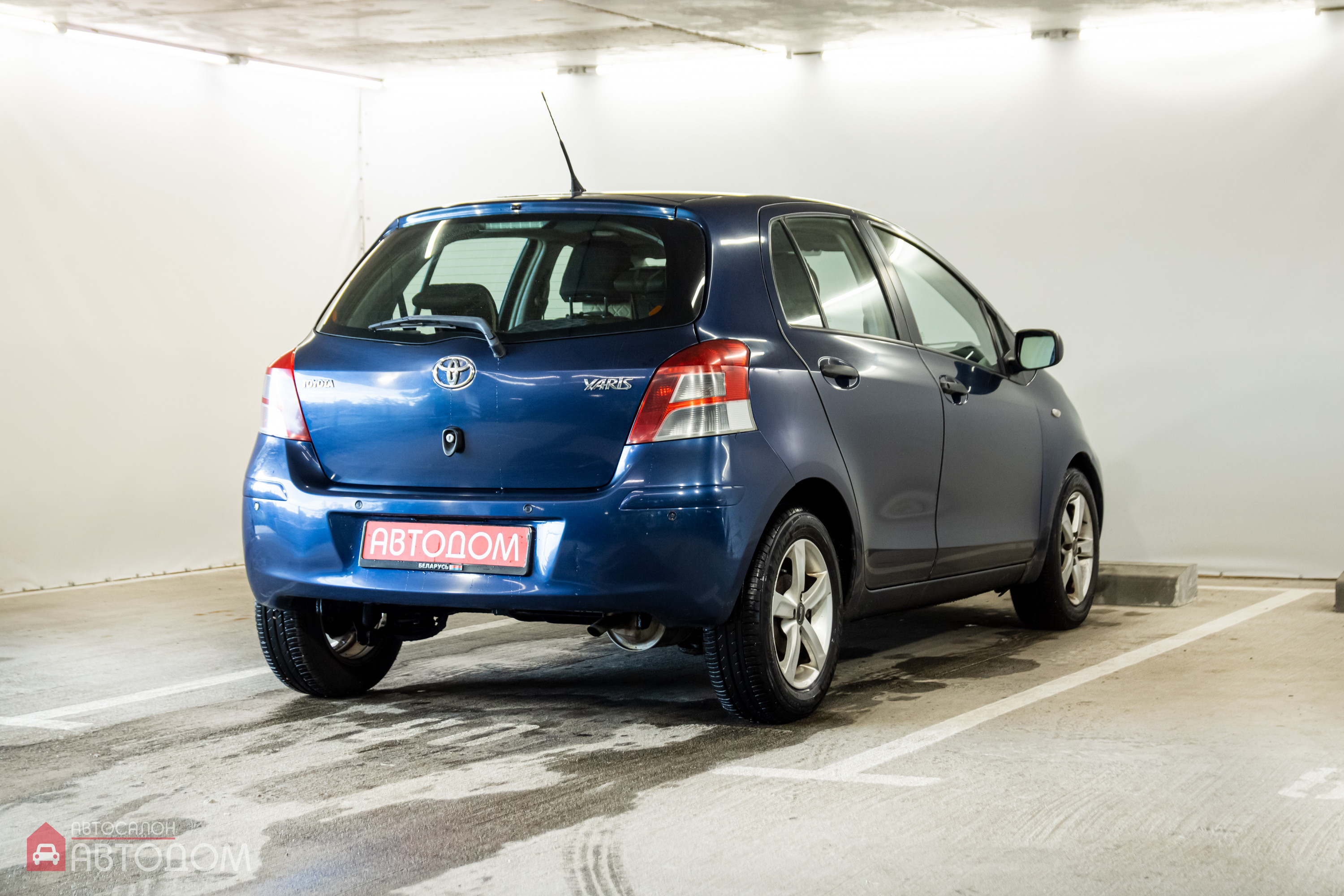  Yaris