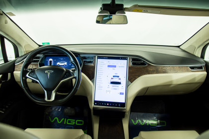 Продажа Tesla Model X I 90D 0.0 AT (525 л.с.) 2017 Белый в Автодом
