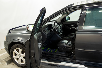 Продажа Volvo XC90 I Рестайлинг 2.4 AT (185 л.с.) 2009 Серый в Автодом