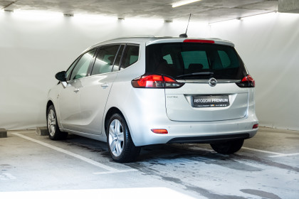Продажа Opel Zafira C Рестайлинг 1.6 MT (135 л.с.) 2018 Серебристый в Автодом