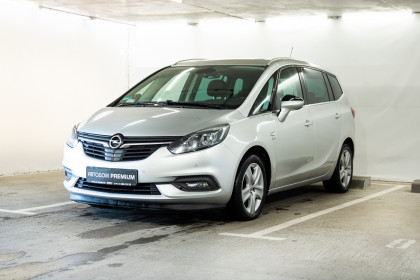 Продажа Opel Zafira C Рестайлинг 1.6 MT (135 л.с.) 2018 Серебристый в Автодом