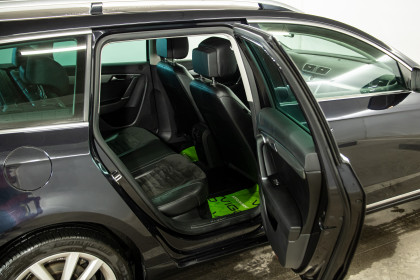 Продажа Volkswagen Passat B7 1.6 MT (105 л.с.) 2012 Черный в Автодом