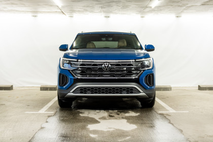 Продажа Volkswagen Atlas Cross Sport I Рестайлинг 2.0 AT (269 л.с.) 2025 Синий в Автодом