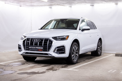 Продажа Audi Q5 II (FY) Рестайлинг 45 TFSI 2.0 AMT (265 л.с.) 2021 Белый в Автодом