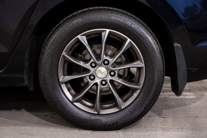 Продажа Volkswagen Touran II 1.6 AMT (115 л.с.) 2018 Черный в Автодом