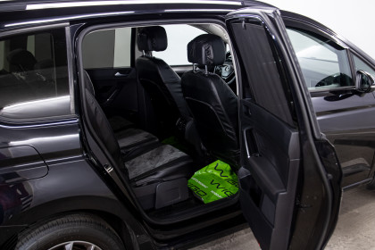 Продажа Volkswagen Touran II 1.6 AMT (115 л.с.) 2018 Черный в Автодом