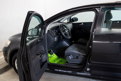 Продажа Volkswagen Golf Plus I 1.9 AMT (105 л.с.) 2006 Черный в Автодом