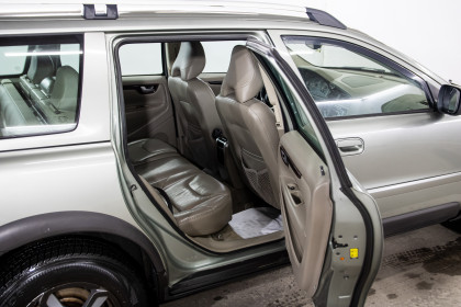 Продажа Volvo XC70 I Рестайлинг 2.5 AT (210 л.с.) 2005 Зеленый в Автодом