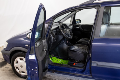 Продажа Opel Zafira A Рестайлинг 1.6 MT (101 л.с.) 2003 Синий в Автодом