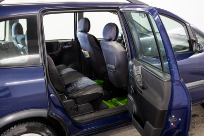 Продажа Opel Zafira A Рестайлинг 1.6 MT (101 л.с.) 2003 Синий в Автодом