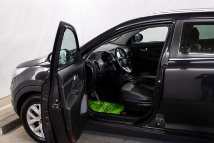 Продажа Kia Sportage III Рестайлинг 2.0 AT (150 л.с.) 2014 Черный в Автодом